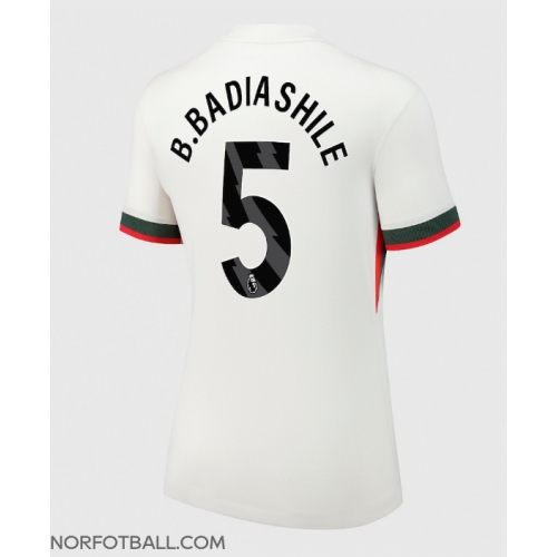 Billige Fotballdrakt Chelsea Benoit Badiashile #5 Replika Bortedrakt Dame 2025-26 Kortermet Billige Fotballdrakt Chelsea Benoit Badiashile #5 Replika Bortedrakt Dame 2025-26 Kortermet